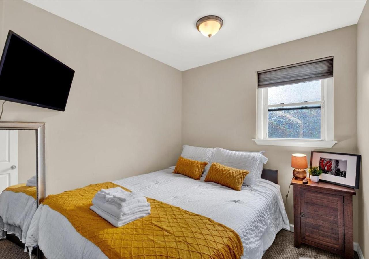Holiday home 2 Miles From The Convention Center *